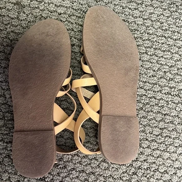 Madewell Tan Sandals sz 7 - Picture 3 of 4